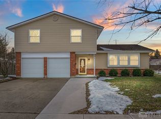 451 Redbud Ln, Xenia, OH 45385