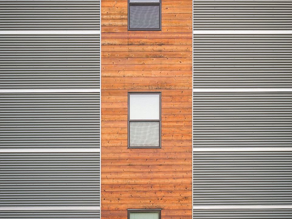 Building Photo 5