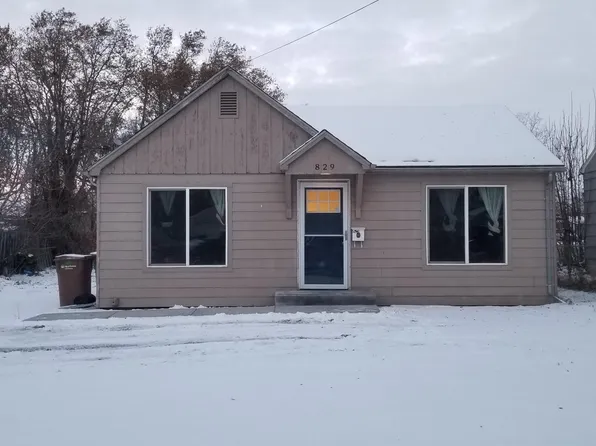 829 13th St, Clarkston, WA 99403