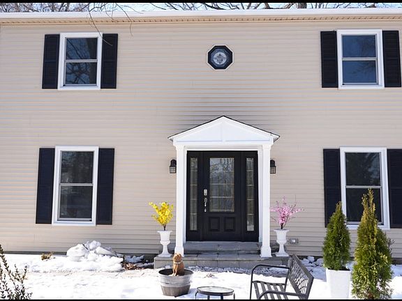 2nd image of 5114 Montgomery Rd