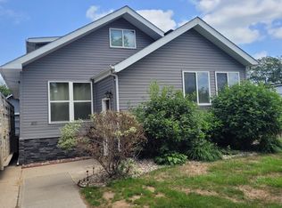 411 6th Ave SE, Pipestone, MN 56164