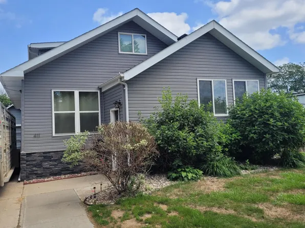 411 6th Ave SE, Pipestone, MN 56164