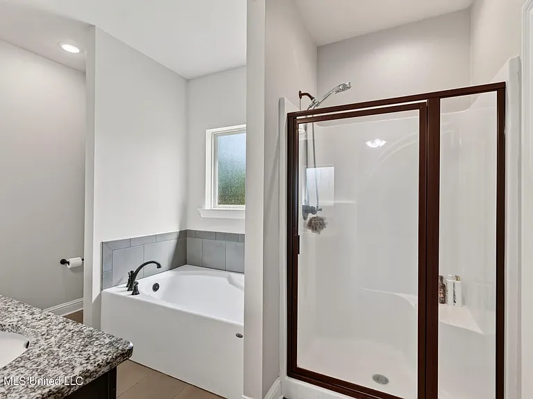 16463 Millsaps Ave — Photo 24