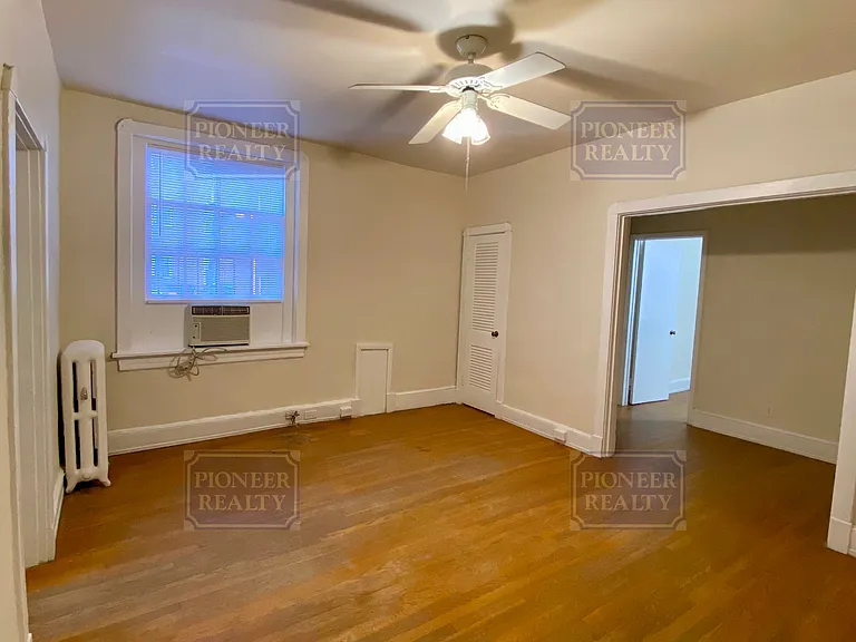 3110 Kensington Ave — Photo 9