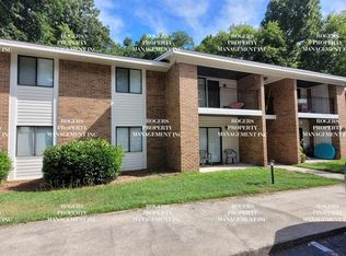 128 Swartz Rd APT D-2, Lexington, SC 29072