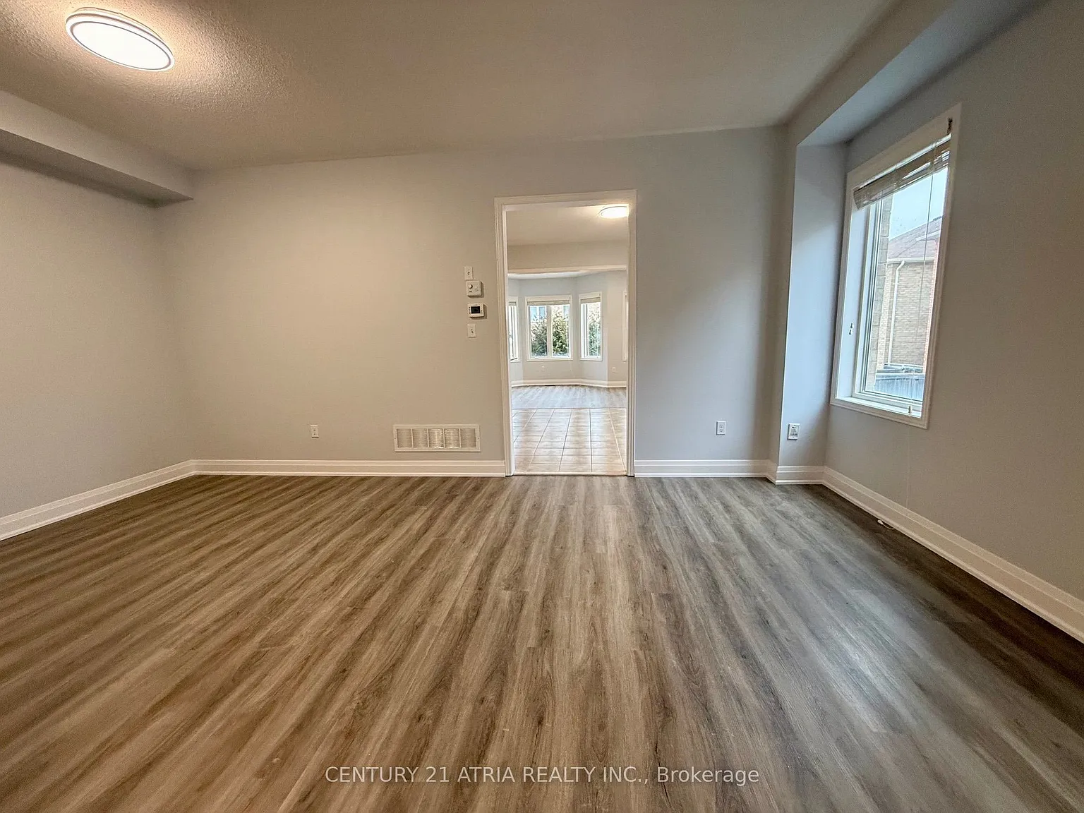 4 bed, $3,650 — Photo 4