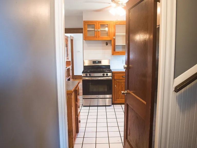 Rear Entryway