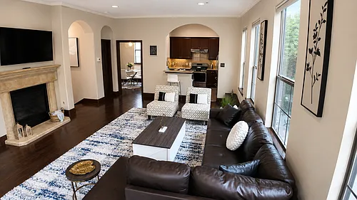 1020 Pavillion St Photo 1