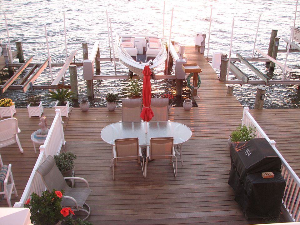 Direct Bayfront