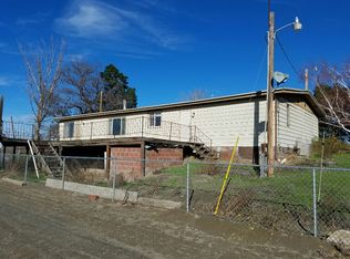 2280 Snipes Pump Rd, Mabton, WA 98935