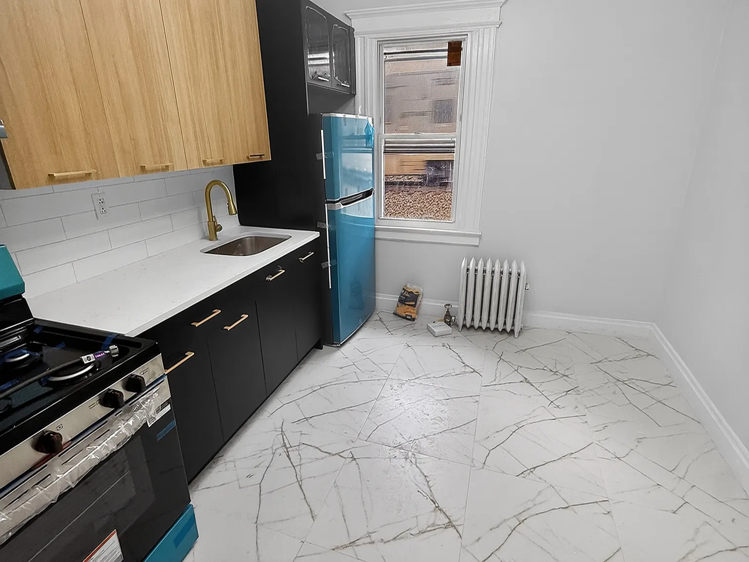 2 bed, 900 sqft, $1,799 — Photo 4