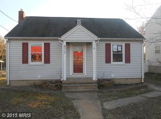 8512 Jenkins Rd, Pasadena, MD 21122