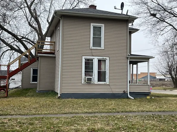 1202 1st Ave, Rochelle, IL 61068