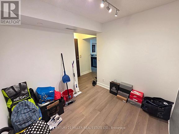 3rd image of 6 Eva Rd #811