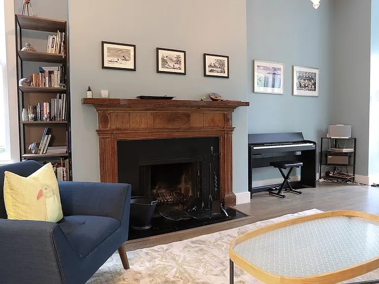 604 A St SE — Photo 6