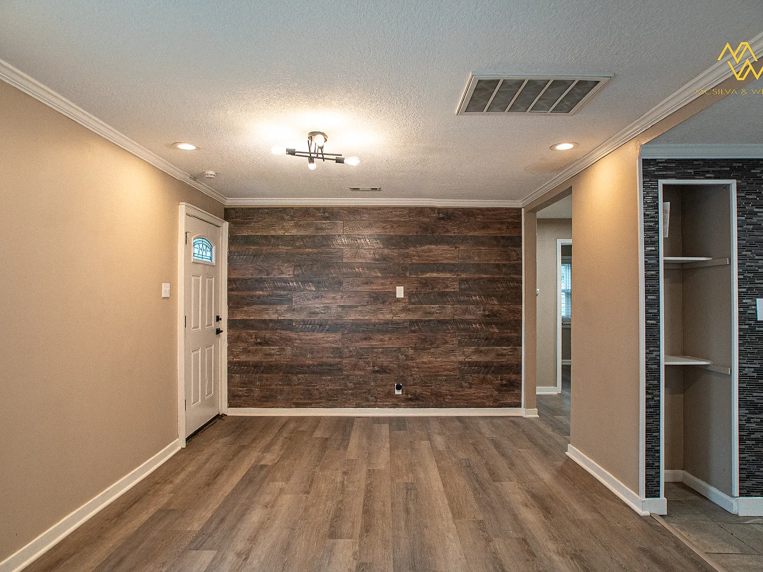 2 bed, 832 sqft, $1,525 — Photo 4