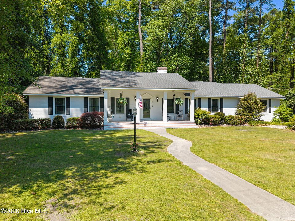 1st image of 201 Camelia Drive