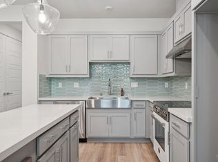 218 Verandah Avenue, Novato, CA