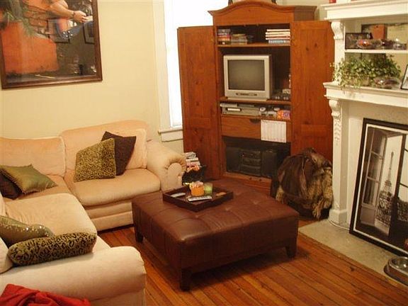 5th image of 106 E Bolton St #3