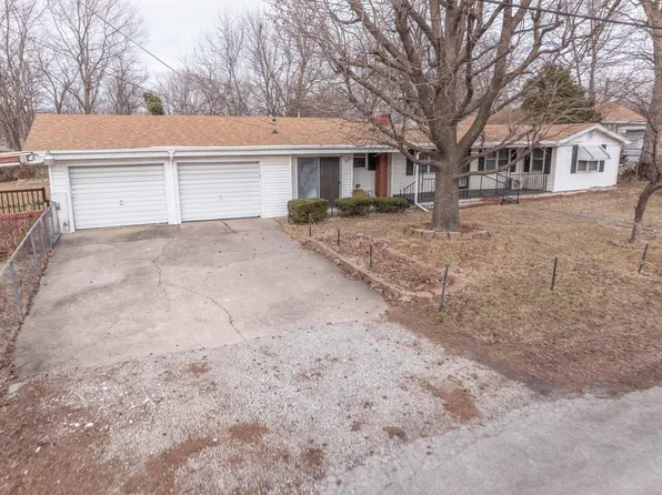 1145 E Jean Street, Springfield, MO 65803