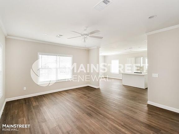 5th image of 3422 Kingston St
