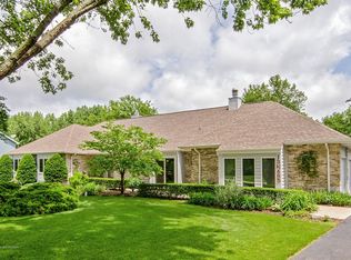 13N465 Chisholm Trl, Elgin, IL 60124