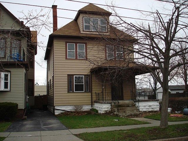 1st image of 72 Burch Ave