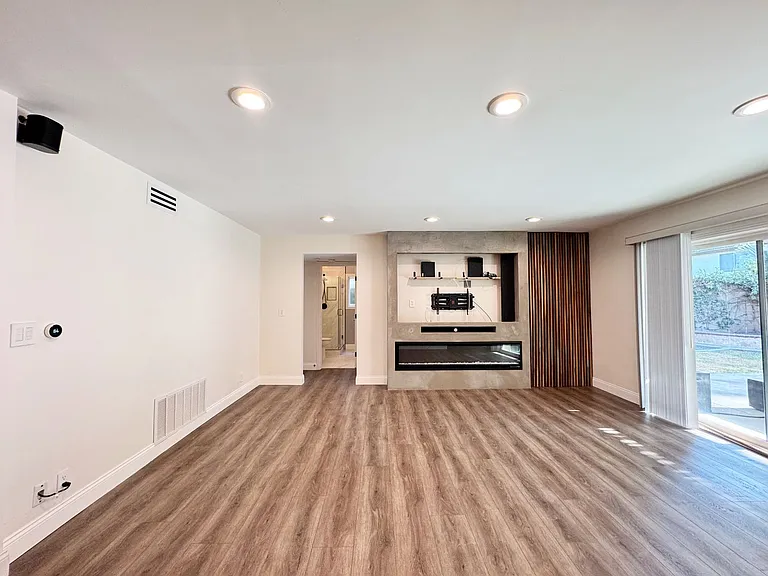 16419 Bear Meadow Cir — Photo 14