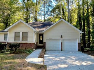 2658 Rolling Brook Trl, East Pt, GA 30344