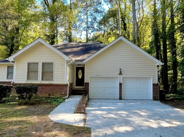 2658 Rolling Brook Trl, East Pt, GA 30344