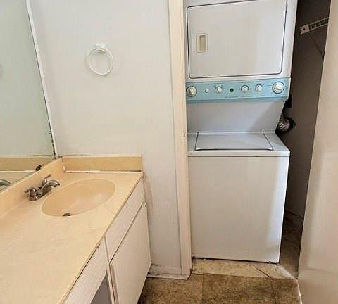 5th image of 7901 Cambridge St APT 60