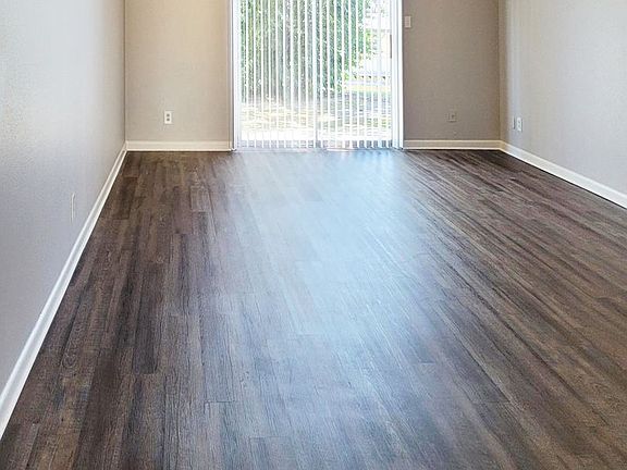 2nd image of 3500 Milam St #G-104