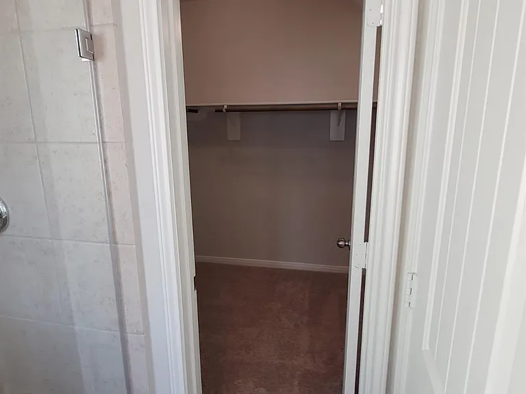 4325 McGregor Bluff Ln — Photo 16
