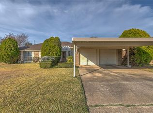 540 Chimney Rock Rd, Everman, TX 76140