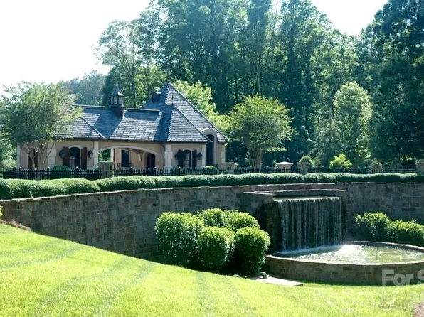 1304 Reflection Pointe Blvd, Belmont, NC 28012