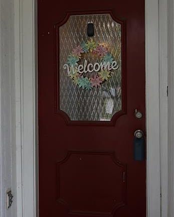 4th image of 401 Scrub Oak Ct