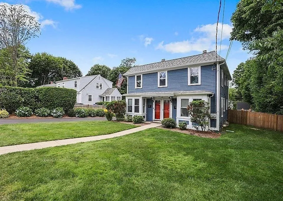55 Summit St #2