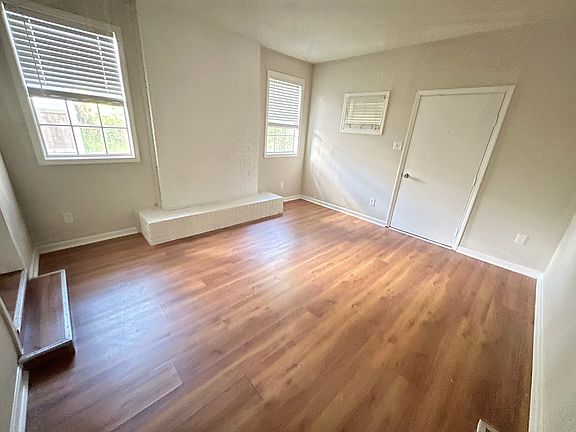 Entryway & living room