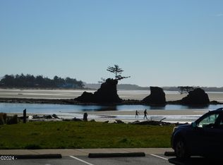 5201 SW Highway 101 #104, Lincoln City, OR 97367