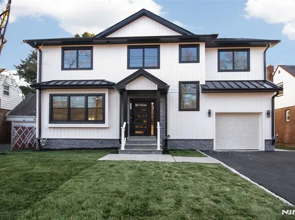 27-06 Morlot Ave, Fair Lawn, NJ 07410