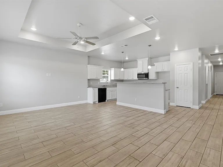 3614 Short St — Photo 2