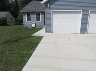 1131 Derbydale Rd, Akron, OH 44306