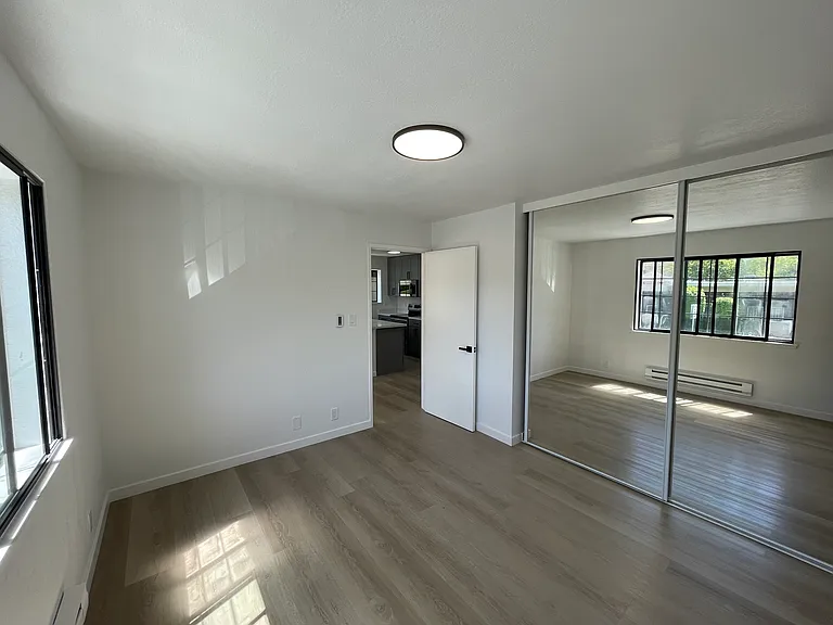 West End Villas — Photo 10