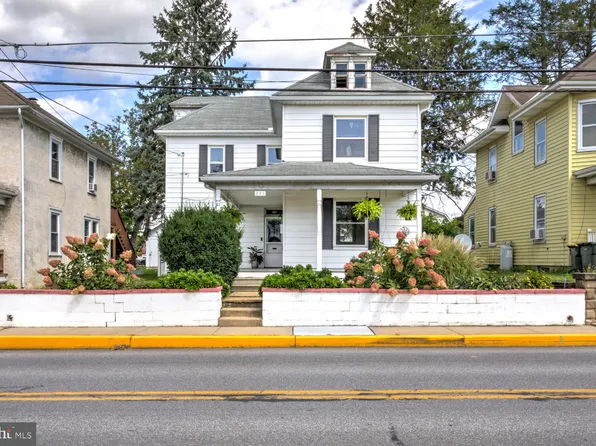 221 Brimmer Ave, New Holland, PA 17557