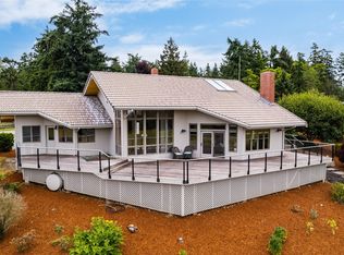 11383 Walker Rd, Mount Vernon, WA 98273