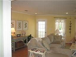5th image of 12702 Elena Ct