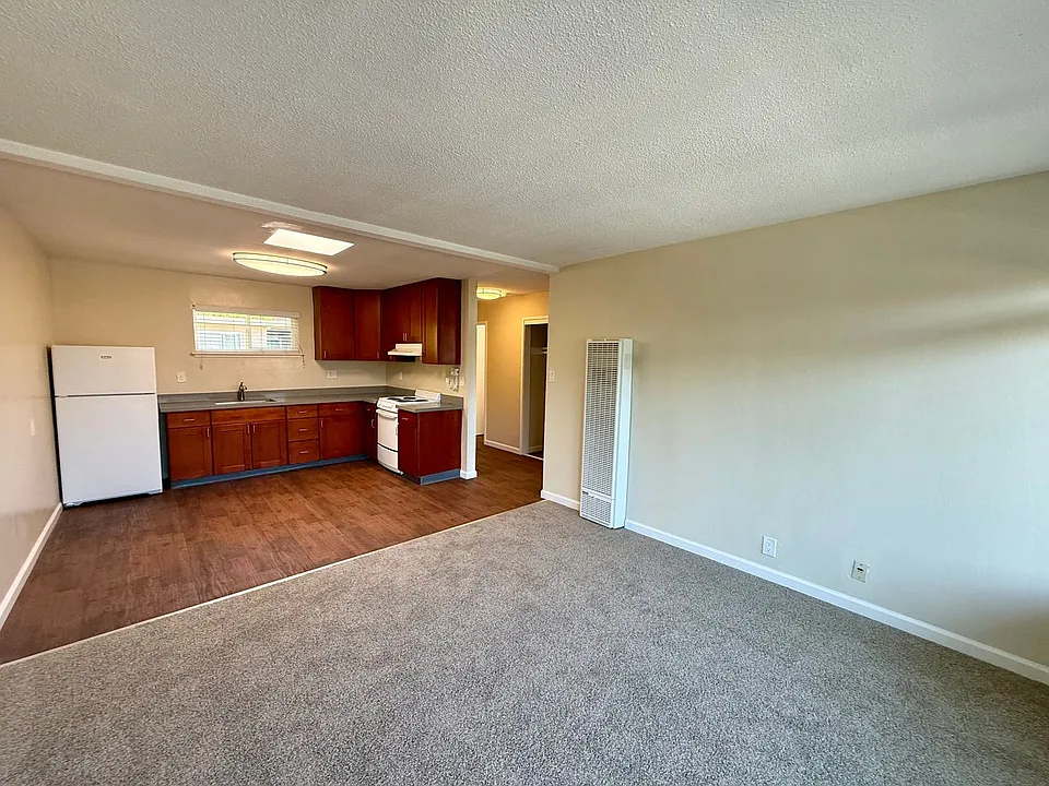 19 Merrydale Rd #16