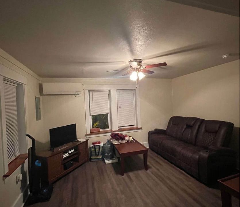 1st image of 325 Hummel Ave
