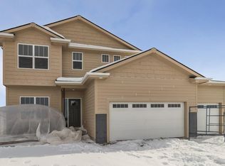 2515 SE Florence Dr, Waukee, IA 50263