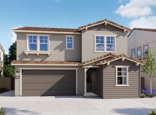 1989 Pyrenes Pl, Santa Paula, CA 93060